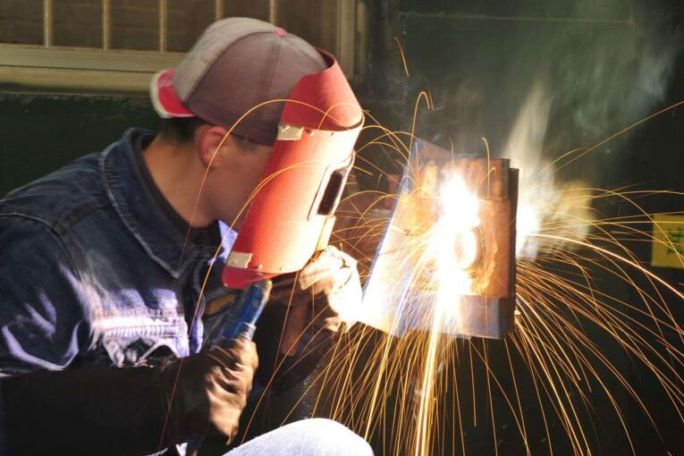 焊材庫、焊條庫、焊絲庫防潮除濕機